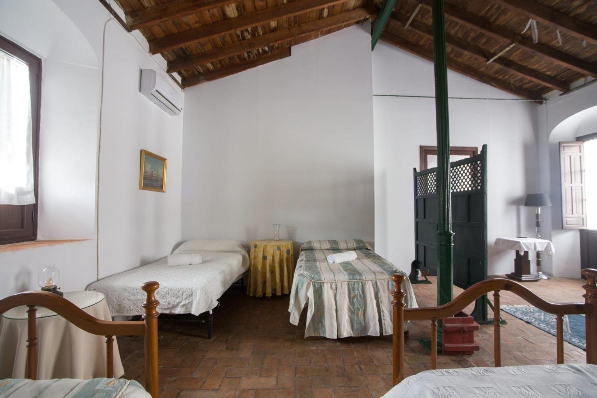 La Casa Del Cura 1935 Apartment อัลกาลา เด กัวไดรา ภายนอก รูปภาพ